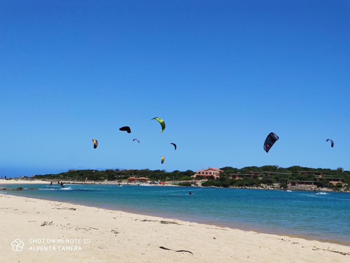 Appartamento Fronte Mare Palau Bagian luar foto